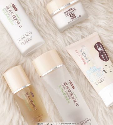 解析質感之美 化妝品與紡織品的視覺交融